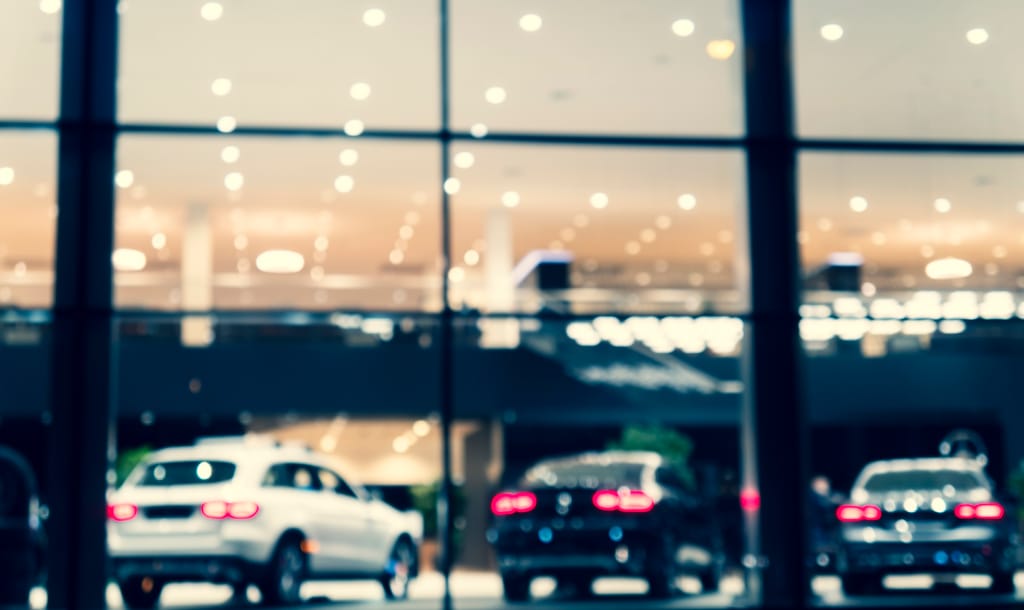 1 salon de lauto.jpg