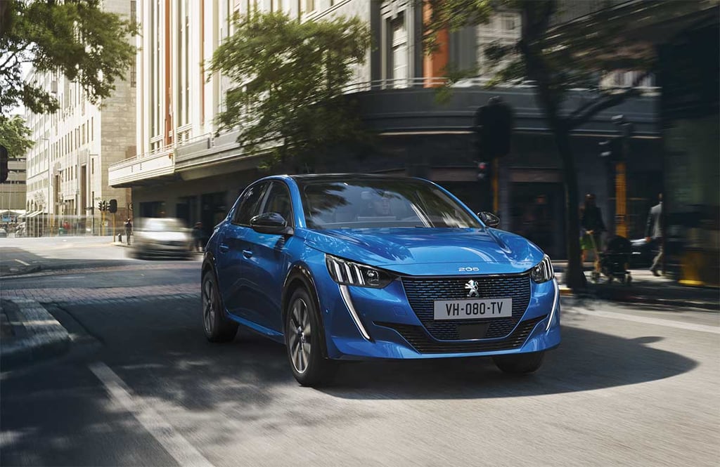 peugeot e 208 picture