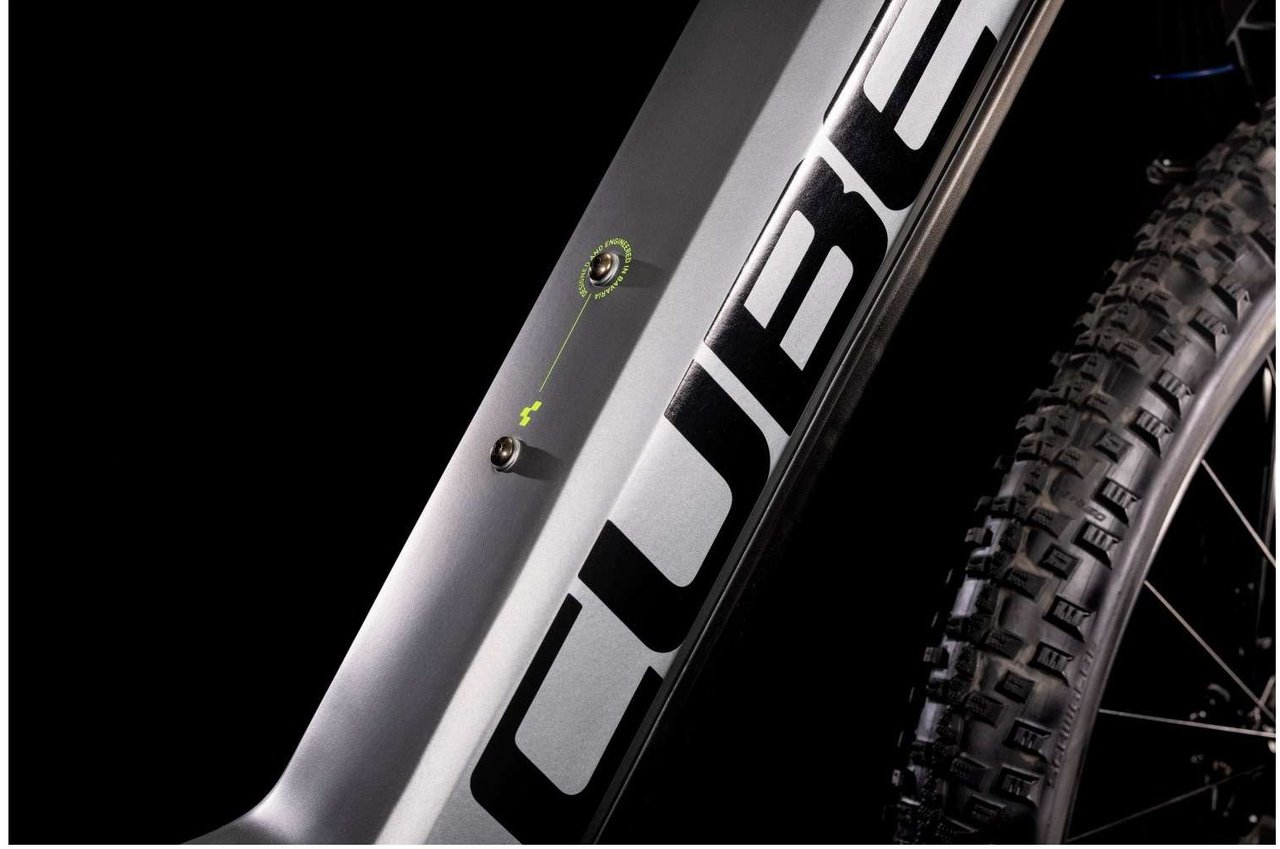 cube reaction hybrid pro 625 batterie e1639476899621