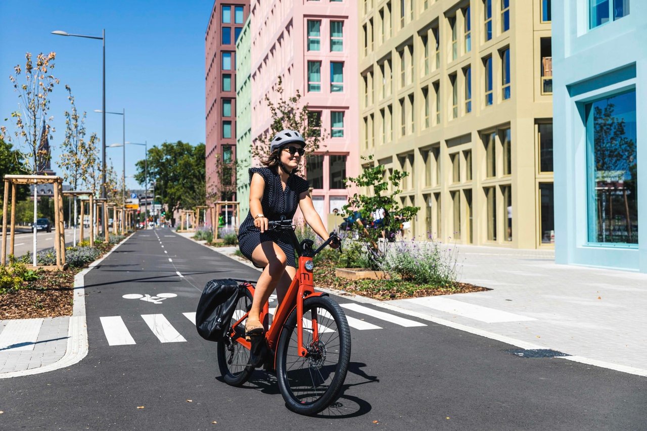 moustache lundi 27 3