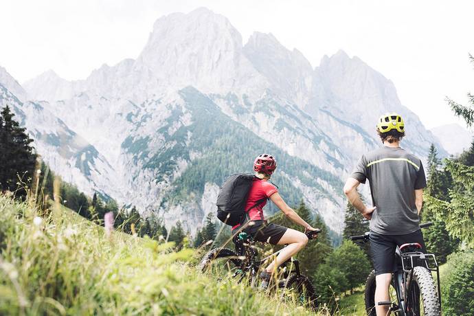 Cube Cross Hybrid Pro 625 Allroad.jpeg