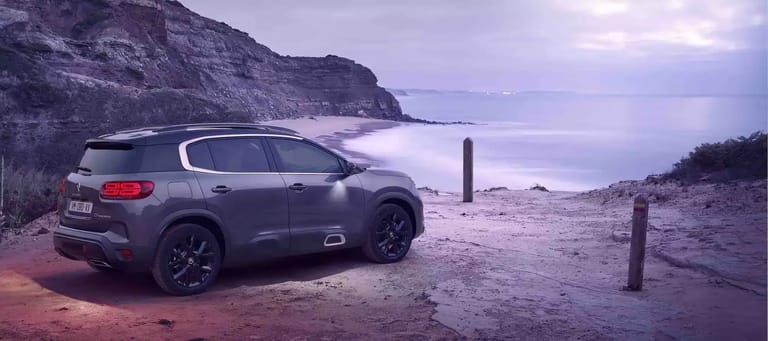 citroen c5 aircross hybrid.webp