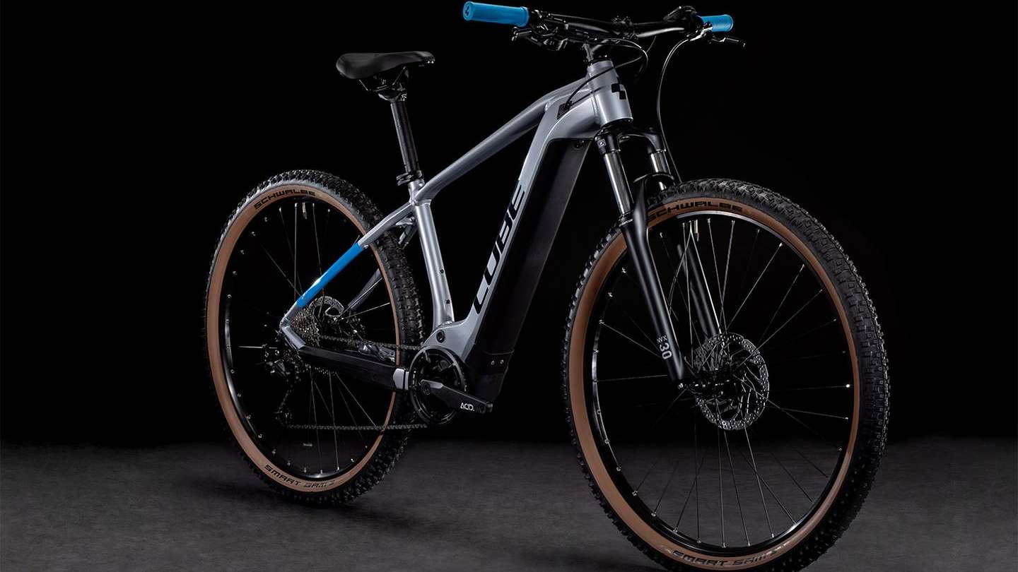 Cube Reaction Hybrid Performance 625 2 edited