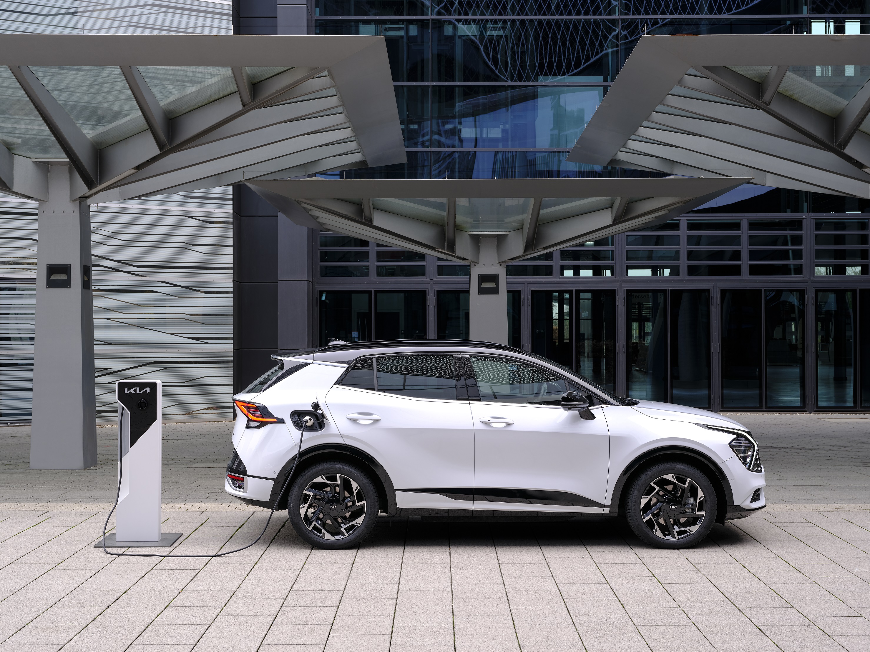 kia sportage plug in hybrid